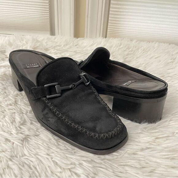 Stuart Weitzman Black Suede Heeled Mules Slip On Buckle Accent sz‎ 7.5 B - Picture 2 of 7